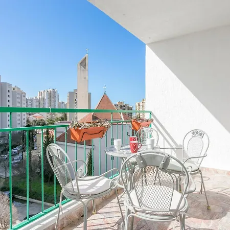 With Parking Space - 22452 스플리트