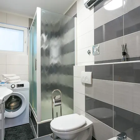 With Parking Space - 22452 شقة